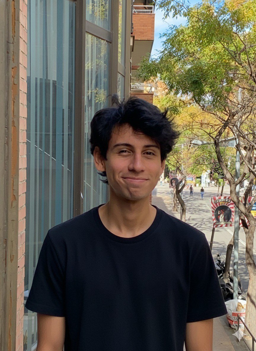 Portrait of César Alejandro Vanegas Alvarado